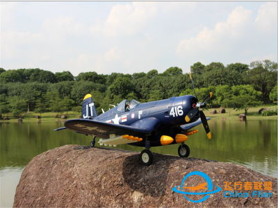 F4U-4 F4U-4 SCALE R/C MODEL图1